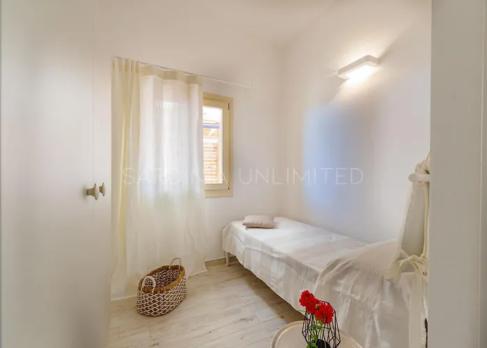 Josephine - Sardinia Unlimited